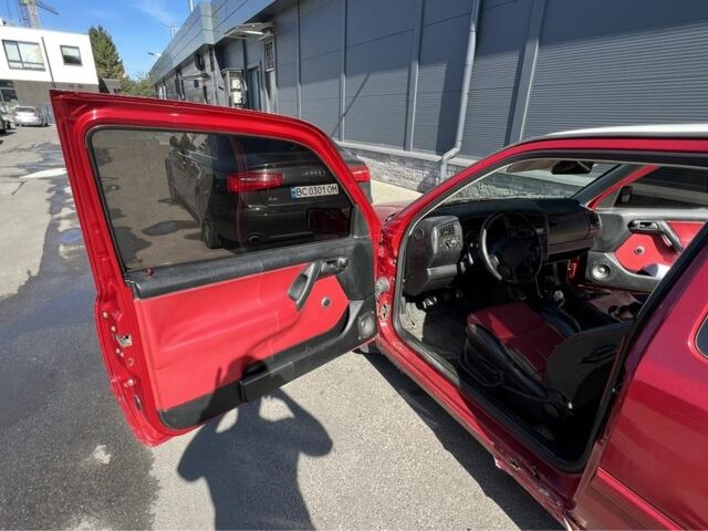 Фольксваген Гольф 1992 в Дрогобыче на Automoto.ua Красный Фольксваген Гольф, объемом двигателя 2 л и пробегом 200 тыс. км за 2000 $, фото 5 на Automoto.ua