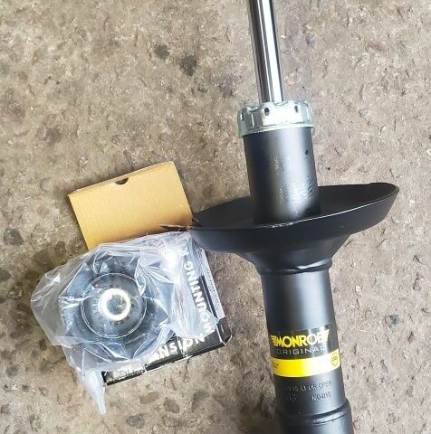 Червоний Фольксваген Гольф, об'ємом двигуна 0 л та пробігом 252 тис. км за 1150 $, фото 3 на Automoto.ua