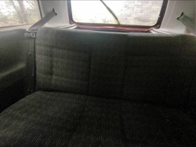 Червоний Фольксваген Гольф, об'ємом двигуна 0 л та пробігом 252 тис. км за 1150 $, фото 2 на Automoto.ua