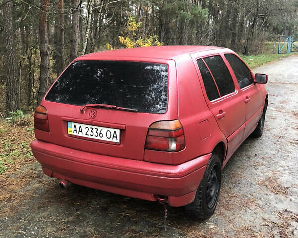 Червоний Фольксваген Гольф, об'ємом двигуна 1.78 л та пробігом 294 тис. км за 1550 $, фото 4 на Automoto.ua