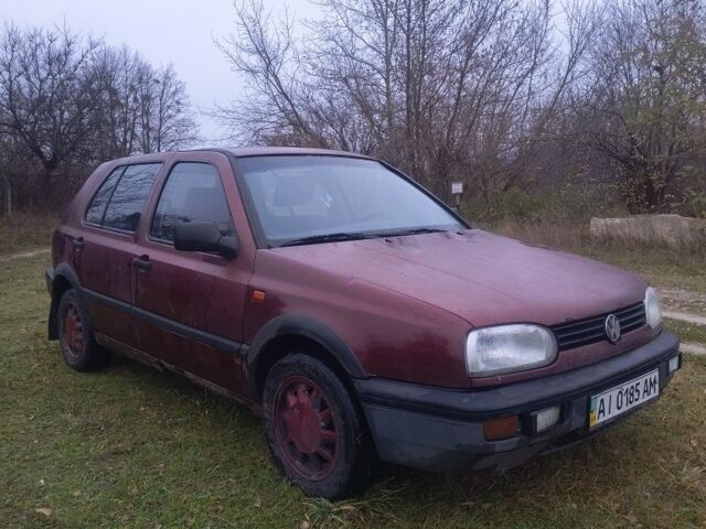 Красный Фольксваген Гольф, объемом двигателя 1.9 л и пробегом 197 тыс. км за 1000 $, фото 3 на Automoto.ua