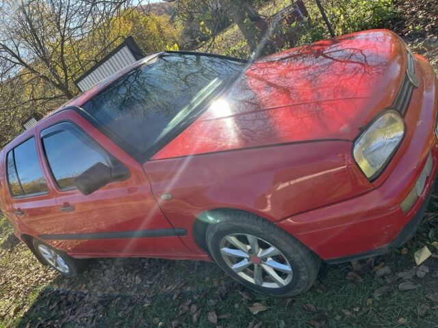 Червоний Фольксваген Гольф, об'ємом двигуна 1.6 л та пробігом 135 тис. км за 2200 $, фото 2 на Automoto.ua