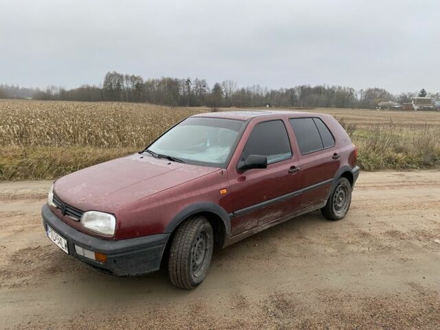 Красный Фольксваген Гольф, объемом двигателя 0 л и пробегом 3 тыс. км за 900 $, фото 5 на Automoto.ua