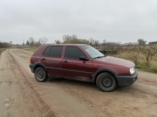 Красный Фольксваген Гольф, объемом двигателя 0 л и пробегом 3 тыс. км за 900 $, фото 1 на Automoto.ua