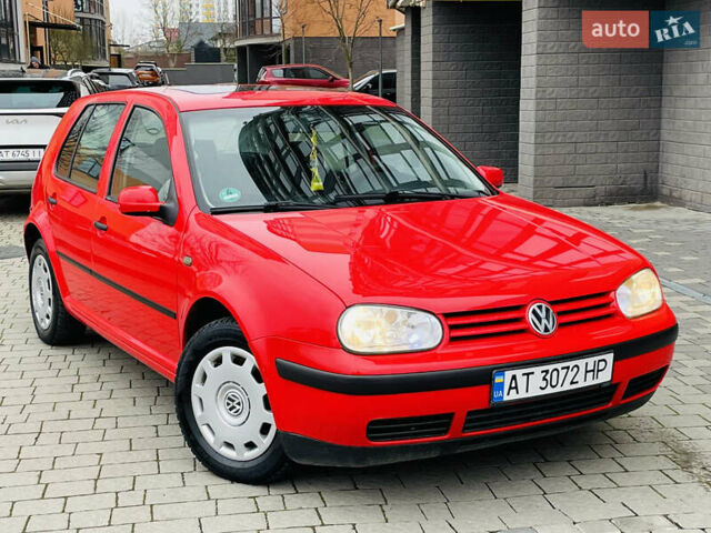 Червоний Фольксваген Гольф, об'ємом двигуна 1.4 л та пробігом 240 тис. км за 2999 $, фото 24 на Automoto.ua