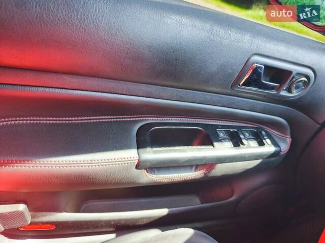 Красный Фольксваген Гольф, объемом двигателя 1.4 л и пробегом 300 тыс. км за 4100 $, фото 15 на Automoto.ua