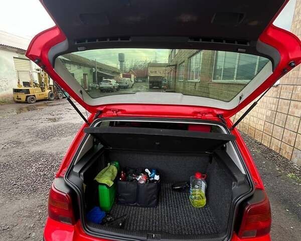 Червоний Фольксваген Гольф, об'ємом двигуна 1.39 л та пробігом 311 тис. км за 3400 $, фото 20 на Automoto.ua