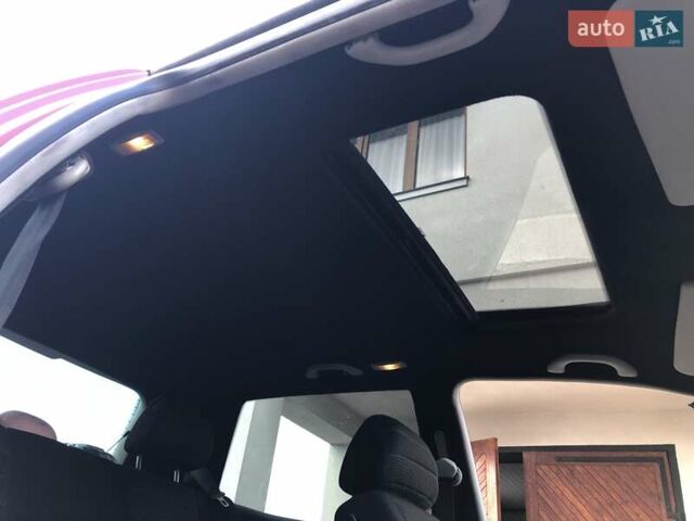 Червоний Фольксваген Гольф, об'ємом двигуна 1.39 л та пробігом 261 тис. км за 3000 $, фото 24 на Automoto.ua