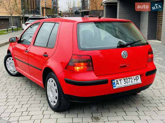 Червоний Фольксваген Гольф, об'ємом двигуна 1.4 л та пробігом 240 тис. км за 2999 $, фото 12 на Automoto.ua