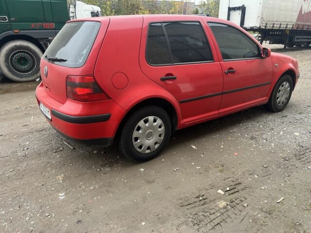 Красный Фольксваген Гольф, объемом двигателя 1.4 л и пробегом 170 тыс. км за 3100 $, фото 2 на Automoto.ua