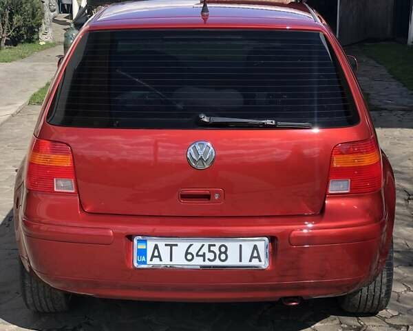 Червоний Фольксваген Гольф, об'ємом двигуна 1.39 л та пробігом 261 тис. км за 3000 $, фото 28 на Automoto.ua