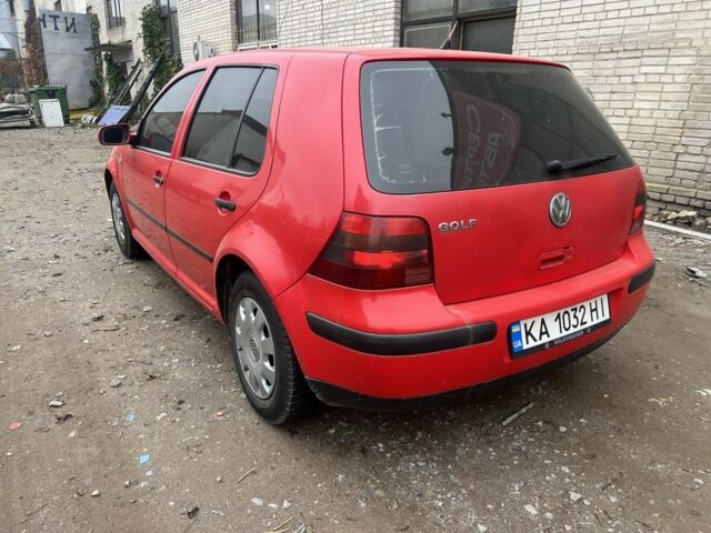 Красный Фольксваген Гольф, объемом двигателя 1.4 л и пробегом 170 тыс. км за 3100 $, фото 3 на Automoto.ua