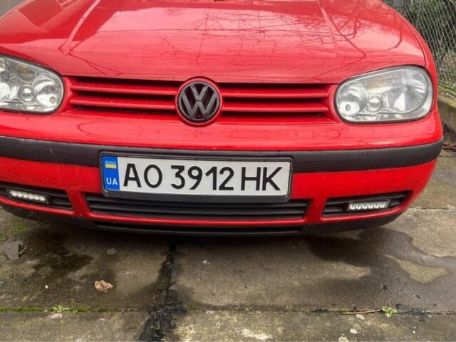 Красный Фольксваген Гольф, объемом двигателя 1.6 л и пробегом 100 тыс. км за 4000 $, фото 7 на Automoto.ua