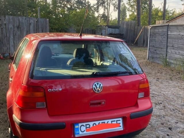 Красный Фольксваген Гольф, объемом двигателя 1.4 л и пробегом 270 тыс. км за 3000 $, фото 2 на Automoto.ua