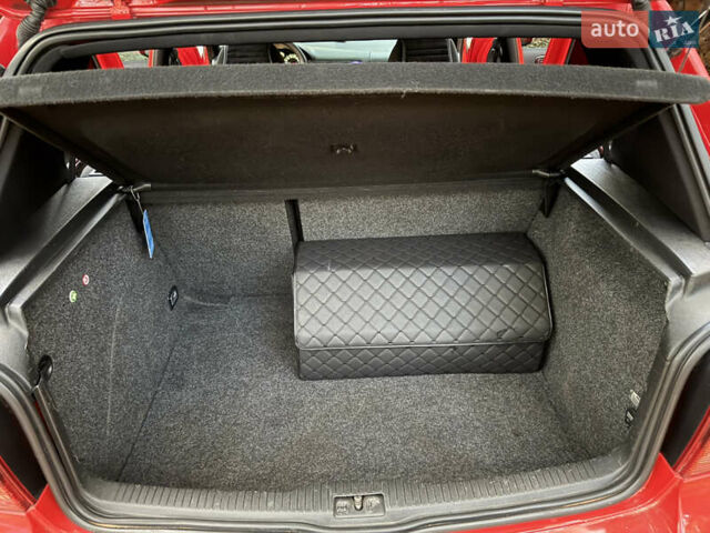 Красный Фольксваген Гольф, объемом двигателя 1.9 л и пробегом 499 тыс. км за 4300 $, фото 27 на Automoto.ua