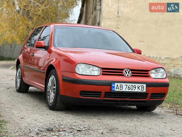 Фольксваген Гольф 1998 у Тульчине на Automoto.ua Червоний Фольксваген Гольф, об'ємом двигуна 1.39 л та пробігом 300 тис. км за 3000 $, фото 12 на Automoto.ua