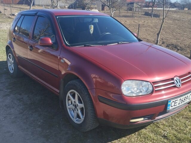 Фольксваген Гольф 1998 в Черновцах на Automoto.ua Красный Фольксваген Гольф, объемом двигателя 1.6 л и пробегом 210 тыс. км за 3900 $, фото 2 на Automoto.ua