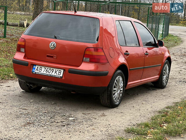 Фольксваген Гольф 1998 у Тульчине на Automoto.ua Червоний Фольксваген Гольф, об'ємом двигуна 1.39 л та пробігом 300 тис. км за 3000 $, фото 9 на Automoto.ua
