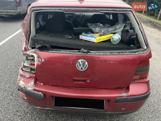 Красный Фольксваген Гольф, объемом двигателя 1.6 л и пробегом 349 тыс. км за 1500 $, фото 3 на Automoto.ua