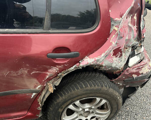 Красный Фольксваген Гольф, объемом двигателя 1.6 л и пробегом 349 тыс. км за 1500 $, фото 4 на Automoto.ua