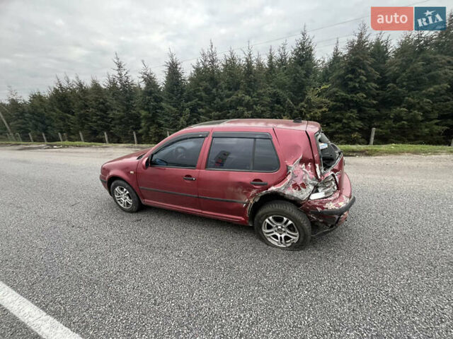 Красный Фольксваген Гольф, объемом двигателя 1.6 л и пробегом 349 тыс. км за 1500 $, фото 1 на Automoto.ua