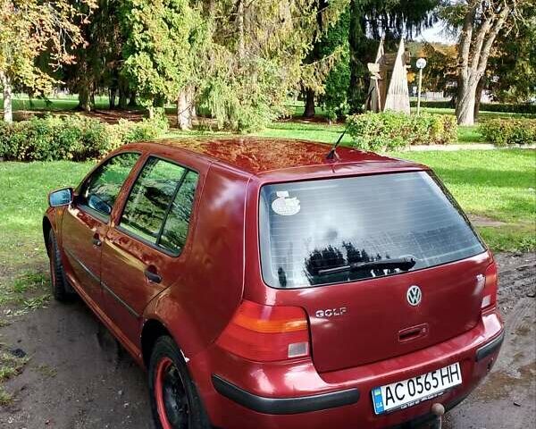 Червоний Фольксваген Гольф, об'ємом двигуна 1.6 л та пробігом 370 тис. км за 2900 $, фото 8 на Automoto.ua