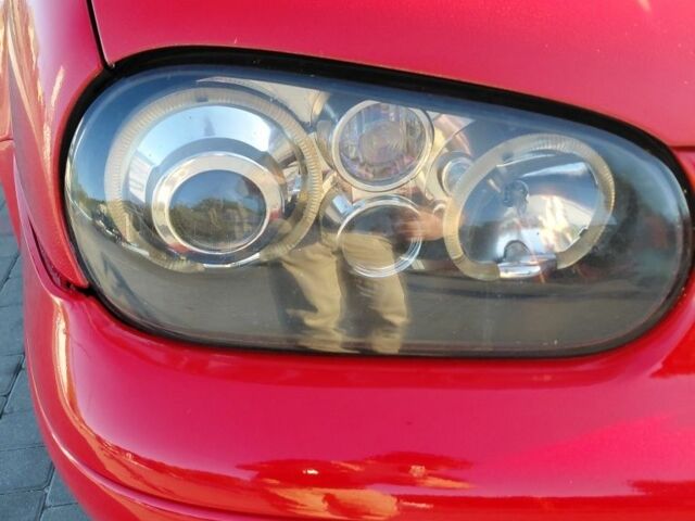 Красный Фольксваген Гольф, объемом двигателя 1.9 л и пробегом 363 тыс. км за 3700 $, фото 6 на Automoto.ua