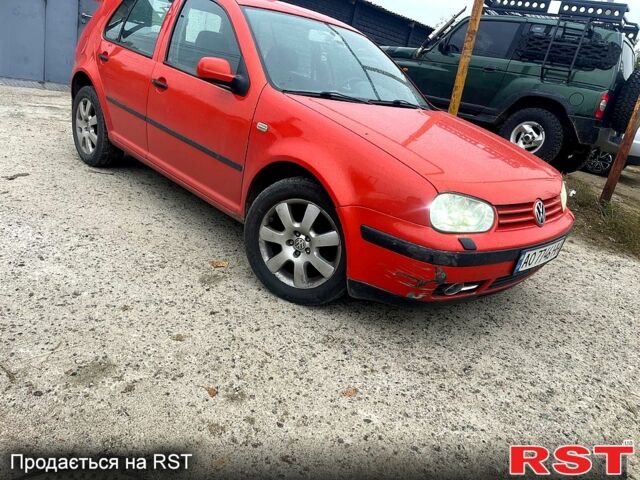 Червоний Фольксваген Гольф, об'ємом двигуна 1.6 л та пробігом 128 тис. км за 3200 $, фото 3 на Automoto.ua