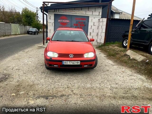 Червоний Фольксваген Гольф, об'ємом двигуна 1.6 л та пробігом 128 тис. км за 3200 $, фото 1 на Automoto.ua