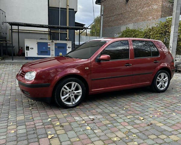 Красный Фольксваген Гольф, объемом двигателя 1.39 л и пробегом 255 тыс. км за 4200 $, фото 3 на Automoto.ua