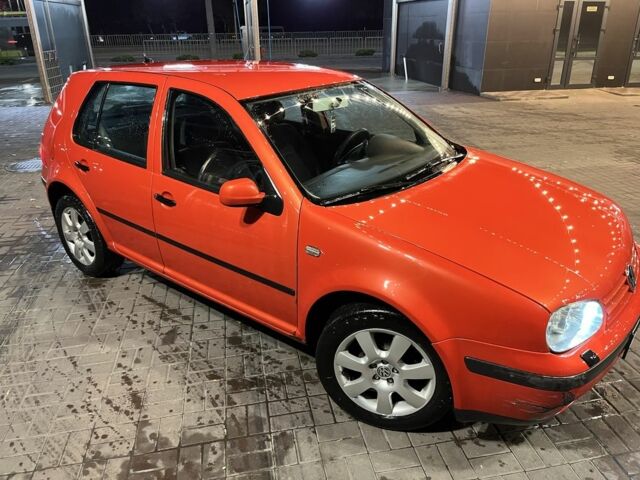 Червоний Фольксваген Гольф, об'ємом двигуна 1.6 л та пробігом 400 тис. км за 5000 $, фото 2 на Automoto.ua