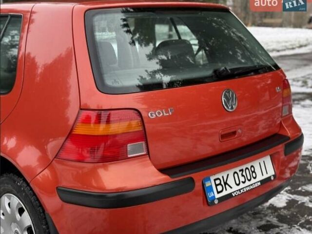 Червоний Фольксваген Гольф, об'ємом двигуна 1.6 л та пробігом 185 тис. км за 5250 $, фото 18 на Automoto.ua