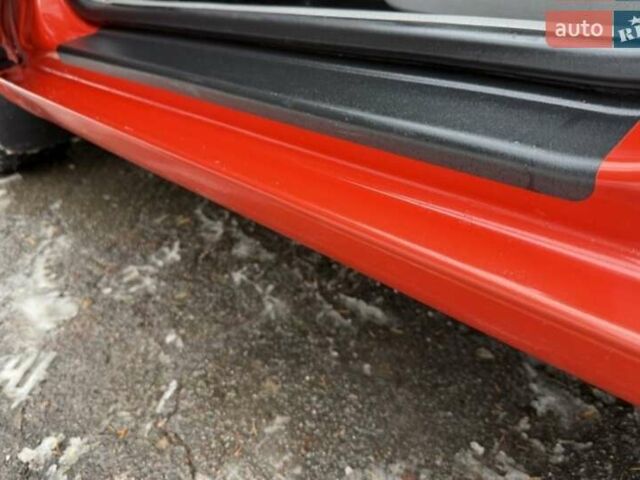 Червоний Фольксваген Гольф, об'ємом двигуна 1.6 л та пробігом 185 тис. км за 5250 $, фото 29 на Automoto.ua