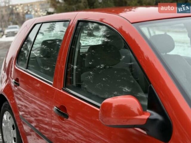 Червоний Фольксваген Гольф, об'ємом двигуна 1.6 л та пробігом 185 тис. км за 5250 $, фото 13 на Automoto.ua