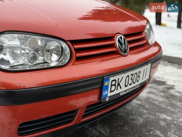 Червоний Фольксваген Гольф, об'ємом двигуна 1.6 л та пробігом 184 тис. км за 4100 $, фото 18 на Automoto.ua