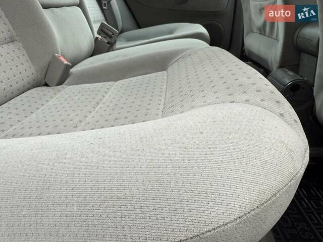 Червоний Фольксваген Гольф, об'ємом двигуна 1.6 л та пробігом 184 тис. км за 4100 $, фото 43 на Automoto.ua