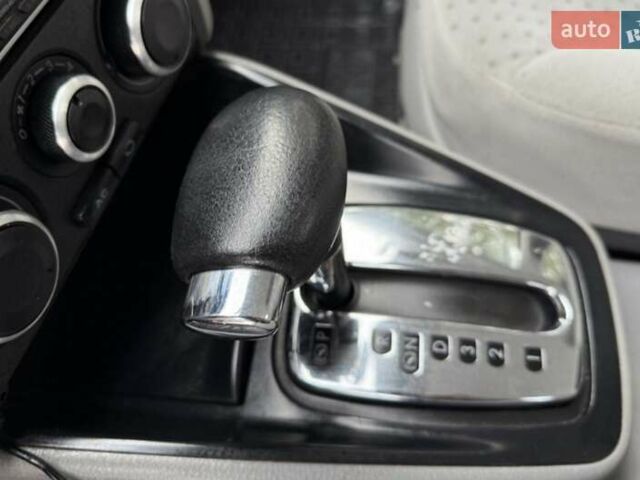 Червоний Фольксваген Гольф, об'ємом двигуна 1.6 л та пробігом 185 тис. км за 5250 $, фото 48 на Automoto.ua