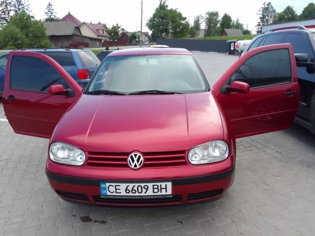 Красный Фольксваген Гольф, объемом двигателя 1.4 л и пробегом 345 тыс. км за 3716 $, фото 6 на Automoto.ua