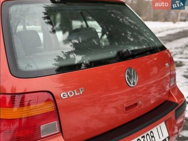 Червоний Фольксваген Гольф, об'ємом двигуна 1.6 л та пробігом 185 тис. км за 5250 $, фото 19 на Automoto.ua