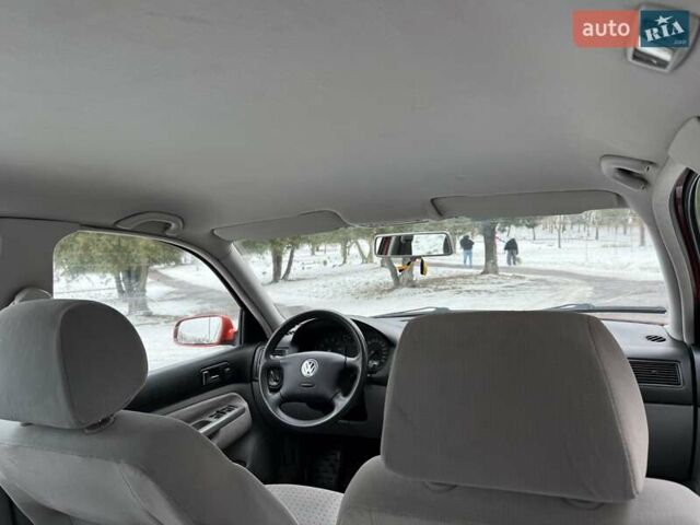 Червоний Фольксваген Гольф, об'ємом двигуна 1.6 л та пробігом 184 тис. км за 4100 $, фото 45 на Automoto.ua
