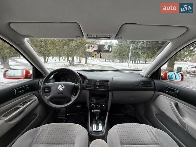 Червоний Фольксваген Гольф, об'ємом двигуна 1.6 л та пробігом 184 тис. км за 4100 $, фото 56 на Automoto.ua