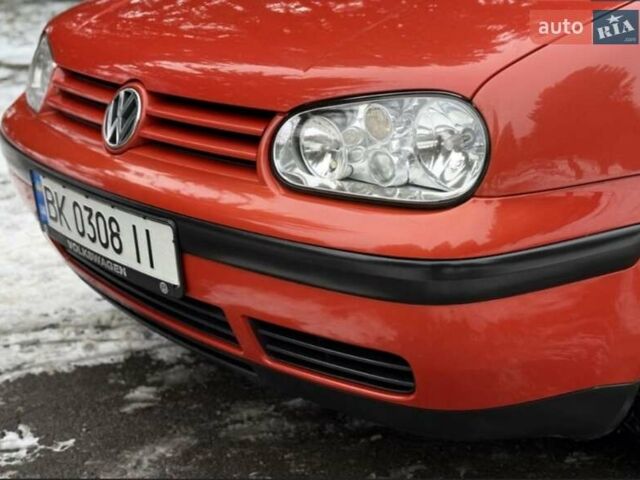 Червоний Фольксваген Гольф, об'ємом двигуна 1.6 л та пробігом 185 тис. км за 5250 $, фото 10 на Automoto.ua