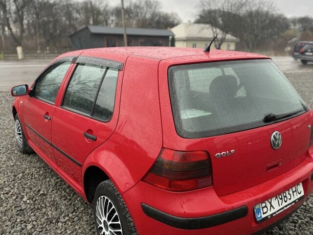 Красный Фольксваген Гольф, объемом двигателя 1.6 л и пробегом 215 тыс. км за 4850 $, фото 4 на Automoto.ua