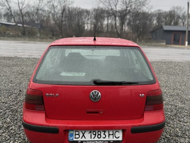 Красный Фольксваген Гольф, объемом двигателя 1.6 л и пробегом 215 тыс. км за 4850 $, фото 5 на Automoto.ua