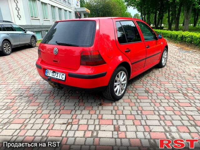 Красный Фольксваген Гольф, объемом двигателя 1.6 л и пробегом 320 тыс. км за 3700 $, фото 4 на Automoto.ua