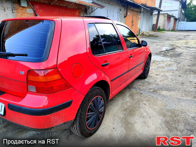 Червоний Фольксваген Гольф, об'ємом двигуна 1.6 л та пробігом 220 тис. км за 4399 $, фото 11 на Automoto.ua