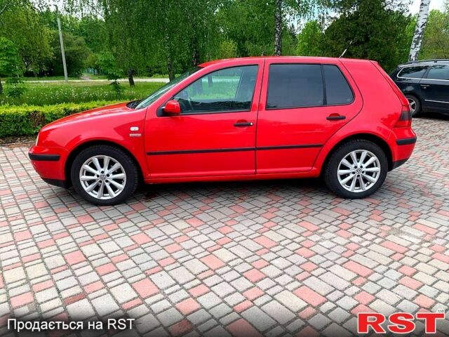 Красный Фольксваген Гольф, объемом двигателя 1.6 л и пробегом 320 тыс. км за 3700 $, фото 7 на Automoto.ua