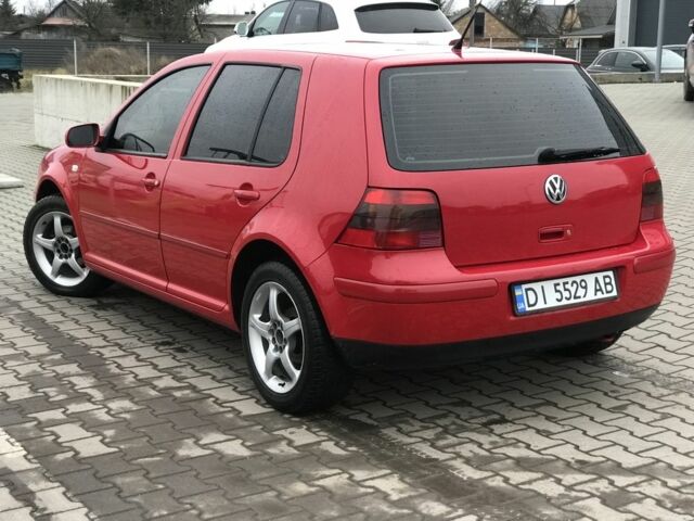 Красный Фольксваген Гольф, объемом двигателя 1.6 л и пробегом 273 тыс. км за 3399 $, фото 6 на Automoto.ua