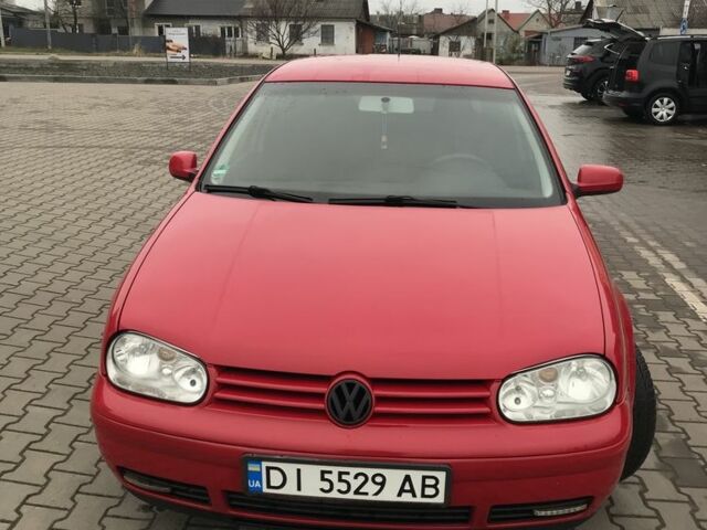 Красный Фольксваген Гольф, объемом двигателя 1.6 л и пробегом 273 тыс. км за 3399 $, фото 12 на Automoto.ua