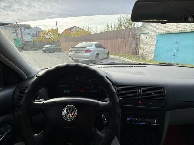 Червоний Фольксваген Гольф, об'ємом двигуна 1.4 л та пробігом 209 тис. км за 3850 $, фото 22 на Automoto.ua